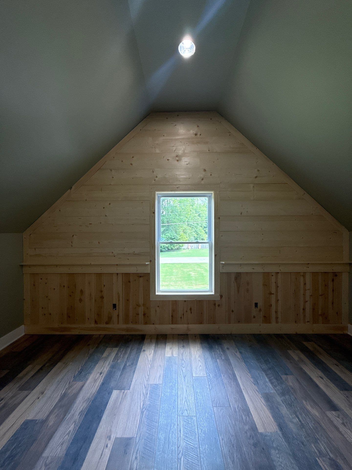 Gallery photos for Raw Attic Space Converted Into a Finished Bonus Room: Image #3