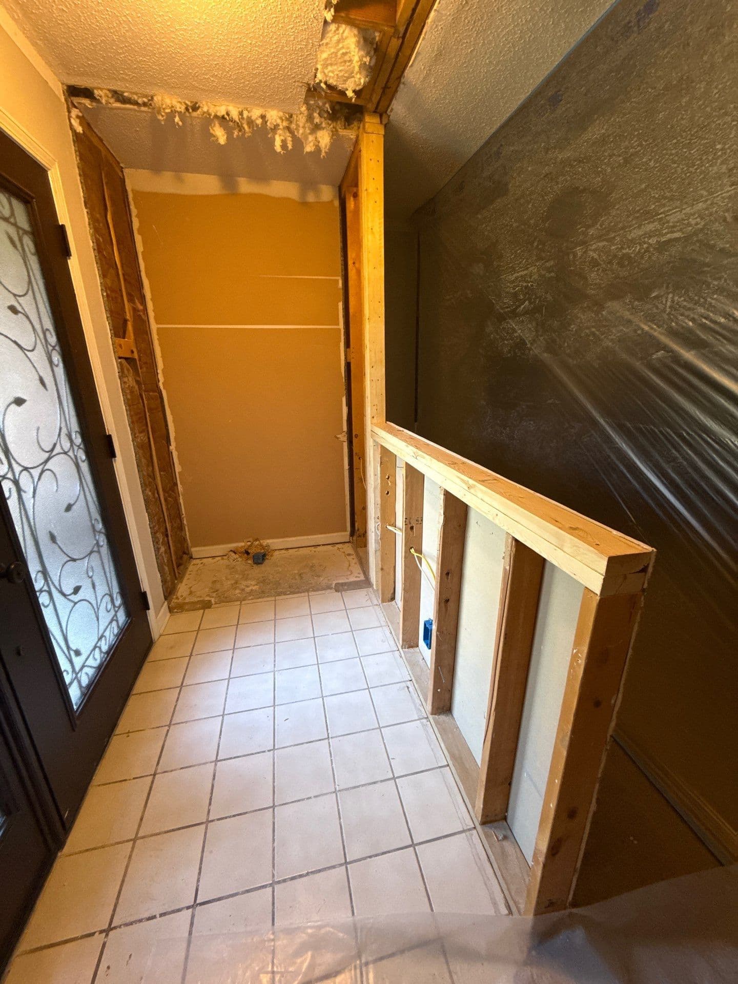 Gallery photos for Entryway Remodel in Progress in Munford TN: Image #2