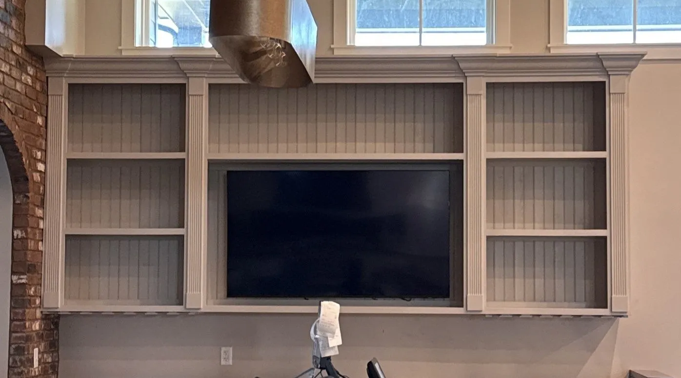 Gallery photos for Custom Built-In Cabinets That Make a Wall Work Harder: Image #1